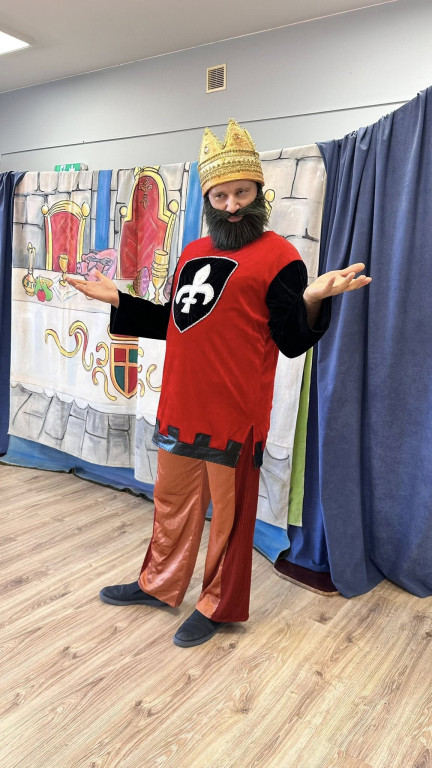 Spektakl o Piaście i Popielu w >>Kacperku<<