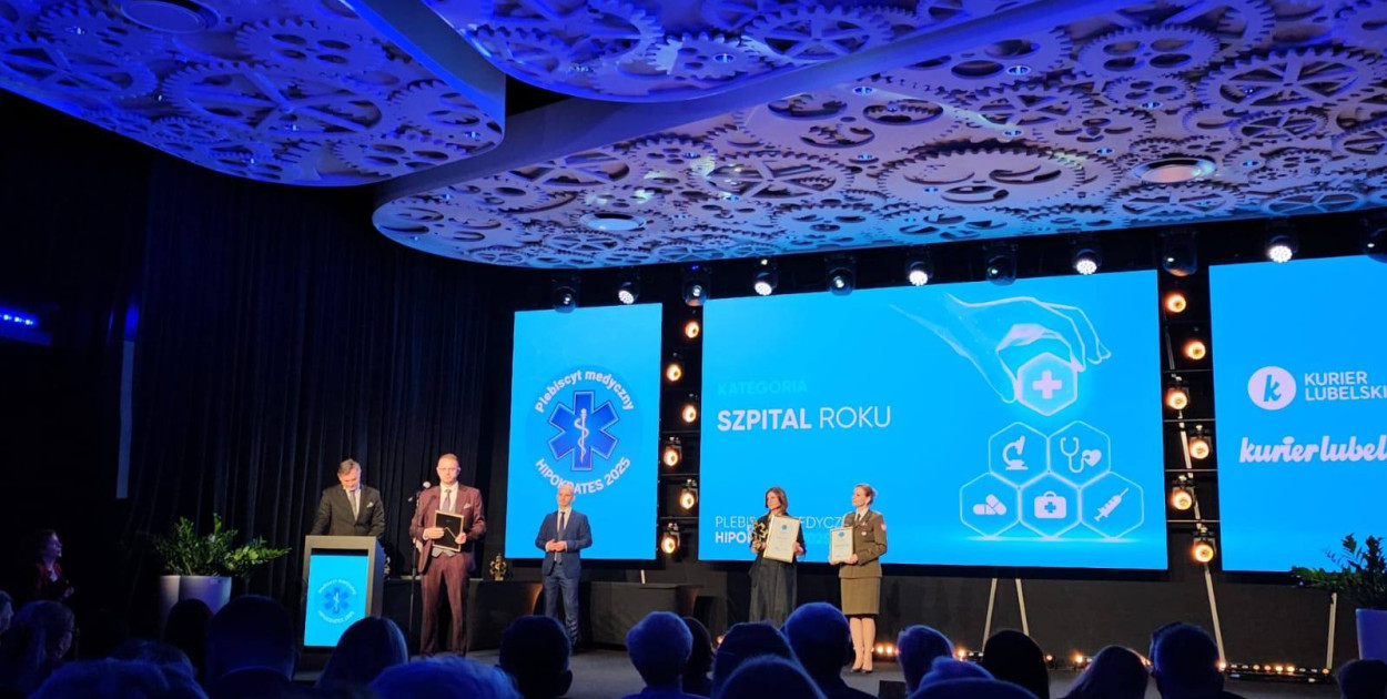 Odbieranie nagrody plebiscytu >>Hipokrates<<