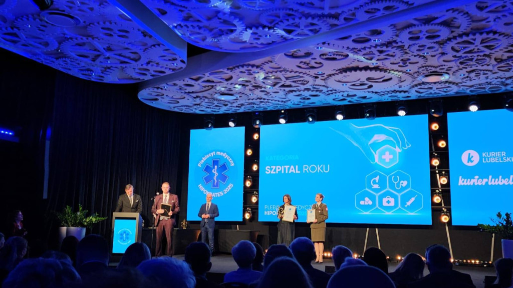 Odbieranie nagrody plebiscytu >>Hipokrates<<