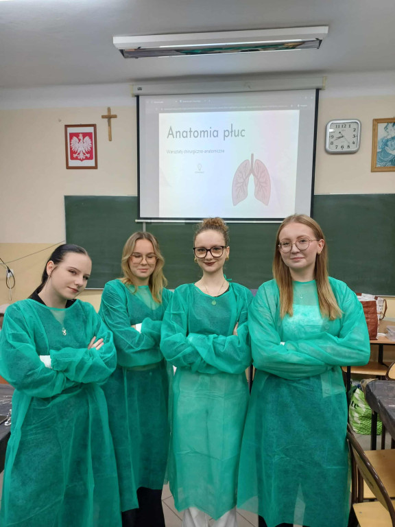 Warsztaty chirurgiczne dla uczniów I LO