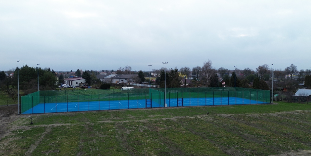 Boisko i nowa winda w ZSP