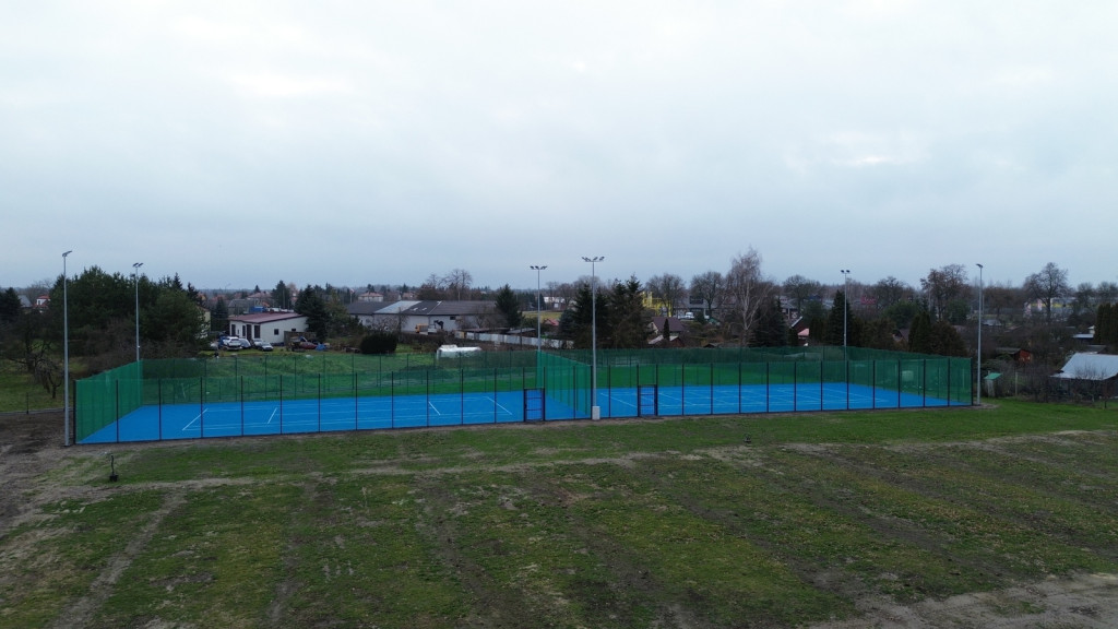 Boisko i nowa winda w ZSP