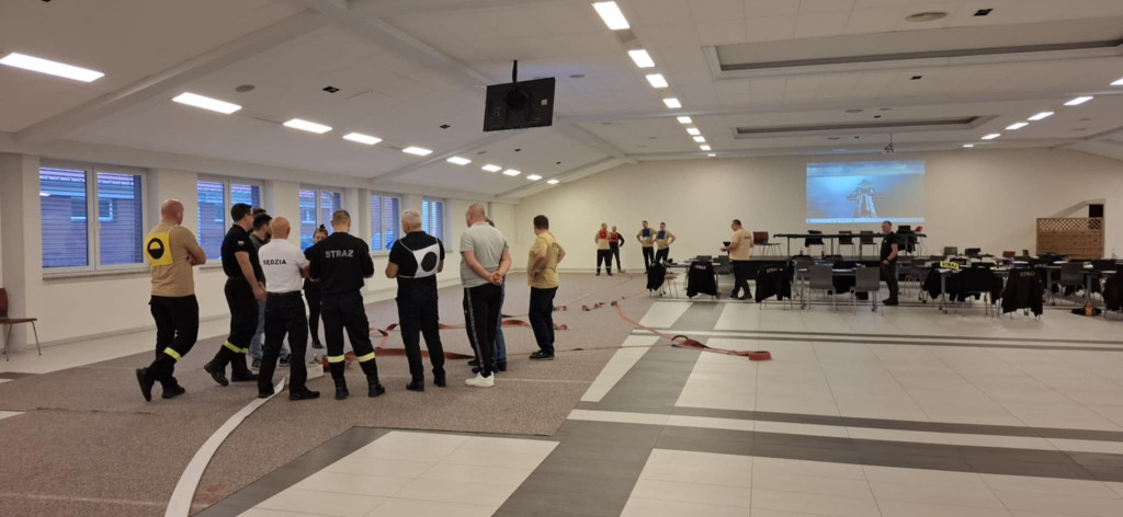 Strażak z OSP w Komarówce na szkoleniu