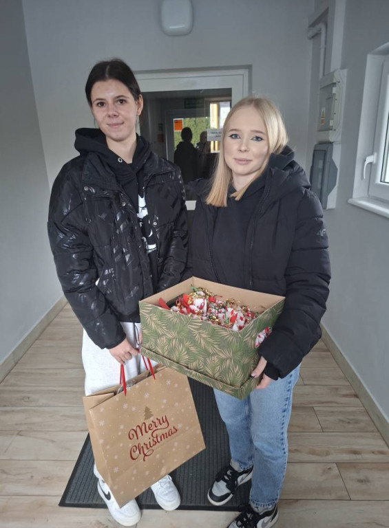 Wizyta uczniów ZSP w zakładzie w Ustrzeszy