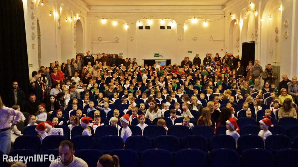 Koncert taneczno-muzyczny dzieci w ROK-u