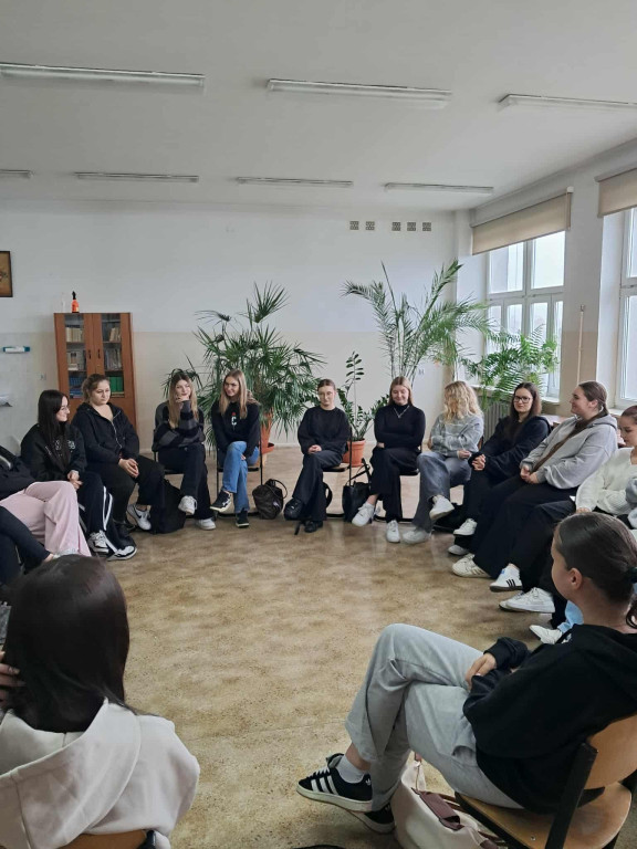 Warsztaty z emisji głosu dla uczniów II LO