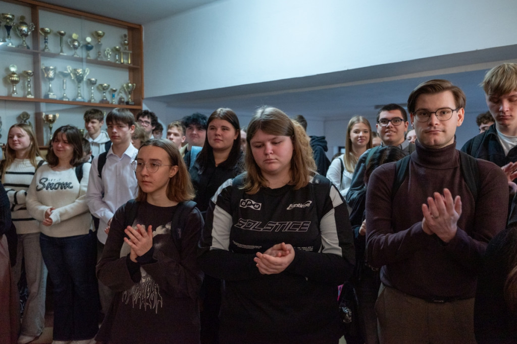 Odsłonięcie tablicy pamiątkowej w I LO