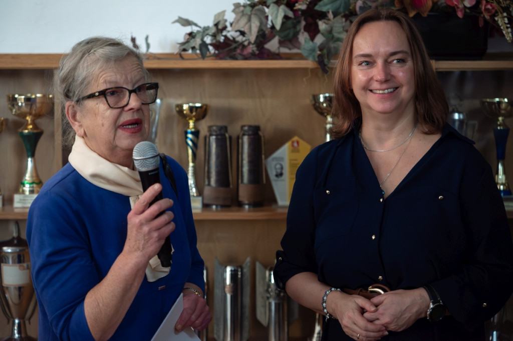 Odsłonięcie tablicy pamiątkowej w I LO