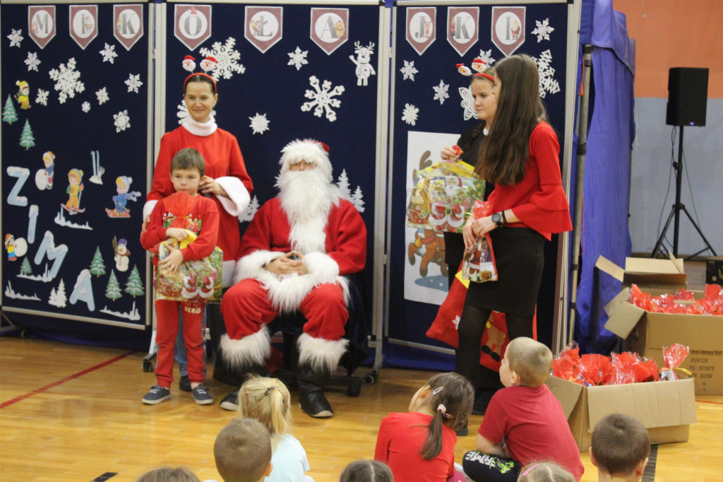 Mikołajki w SP w Komarówce Podlaskiej