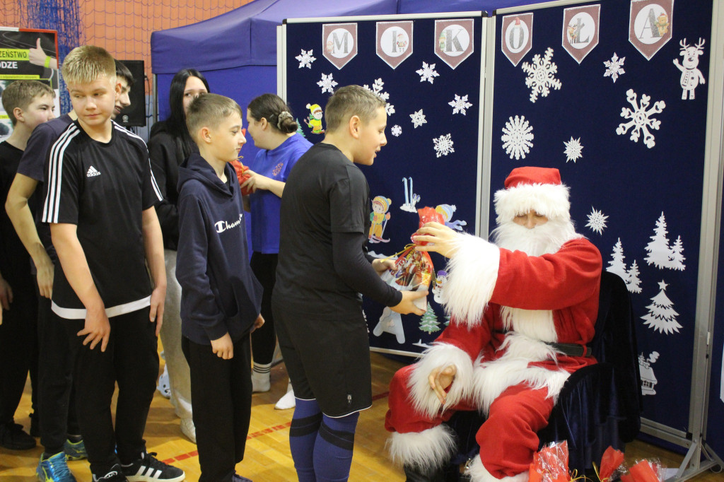 Mikołajki w SP w Komarówce Podlaskiej