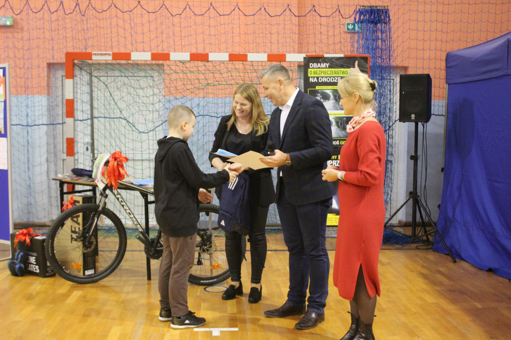 Mikołajki w SP w Komarówce Podlaskiej