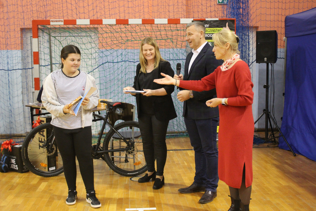 Mikołajki w SP w Komarówce Podlaskiej