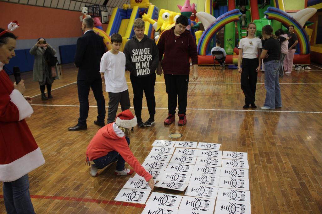 Mikołajki w SP w Komarówce Podlaskiej