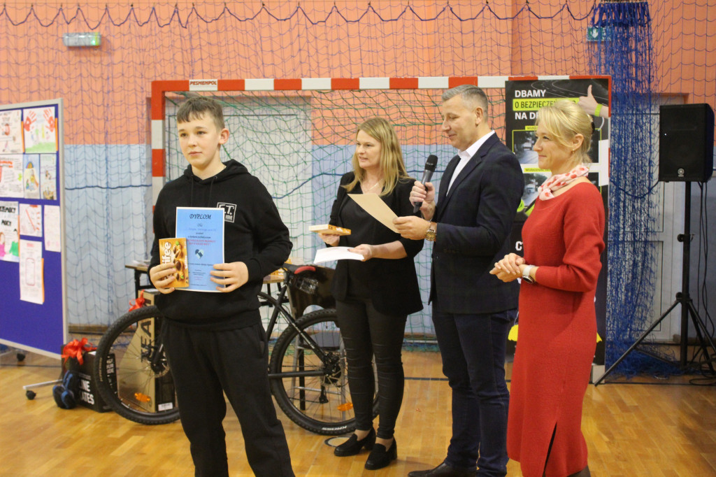 Mikołajki w SP w Komarówce Podlaskiej