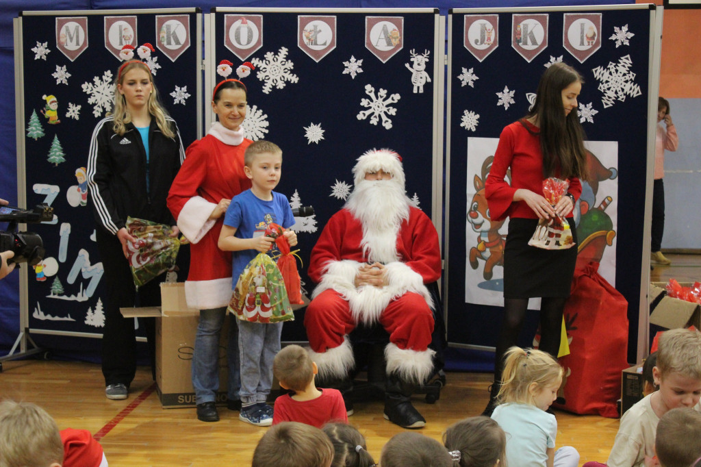 Mikołajki w SP w Komarówce Podlaskiej