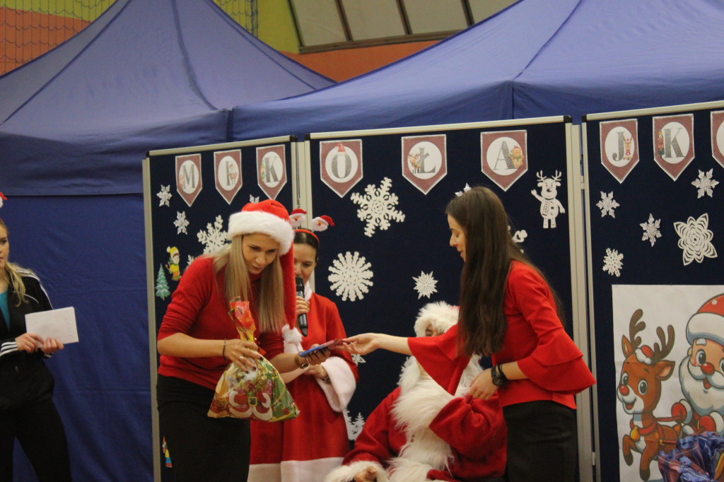 Mikołajki w SP w Komarówce Podlaskiej