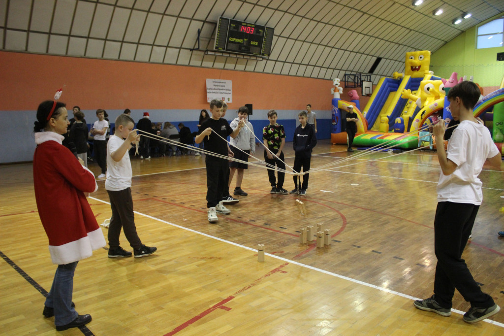 Mikołajki w SP w Komarówce Podlaskiej