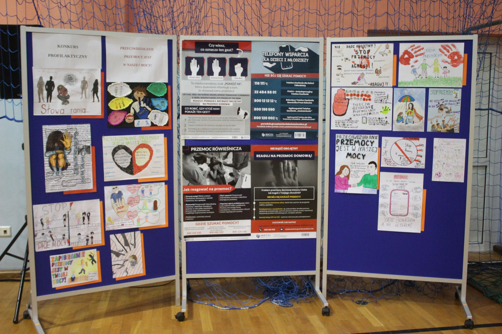 Mikołajki w SP w Komarówce Podlaskiej