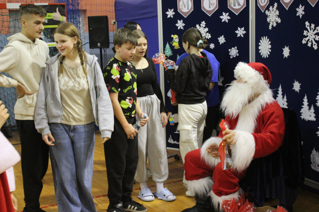 Mikołajki w SP w Komarówce Podlaskiej