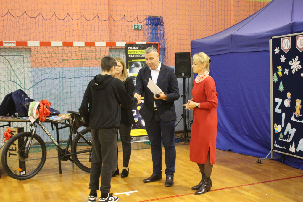 Mikołajki w SP w Komarówce Podlaskiej