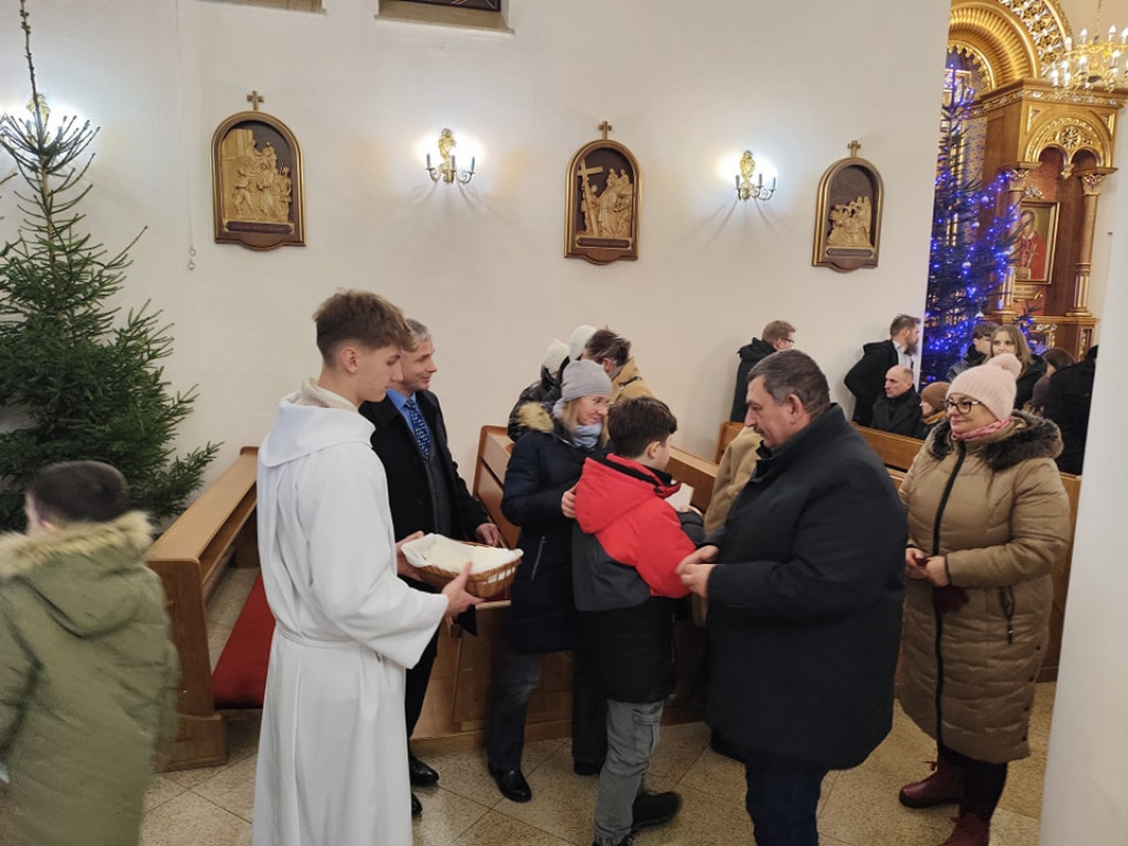 Pierwszy dzień Świąt w parafii św. Anny