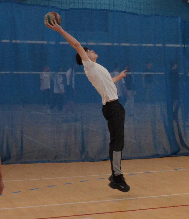 Mikołajkowy Turniej Piłki Siatkowej w ZSP