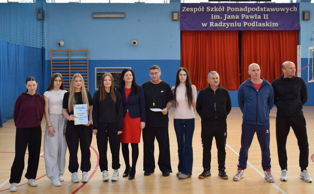 Mikołajkowy Turniej Piłki Siatkowej w ZSP