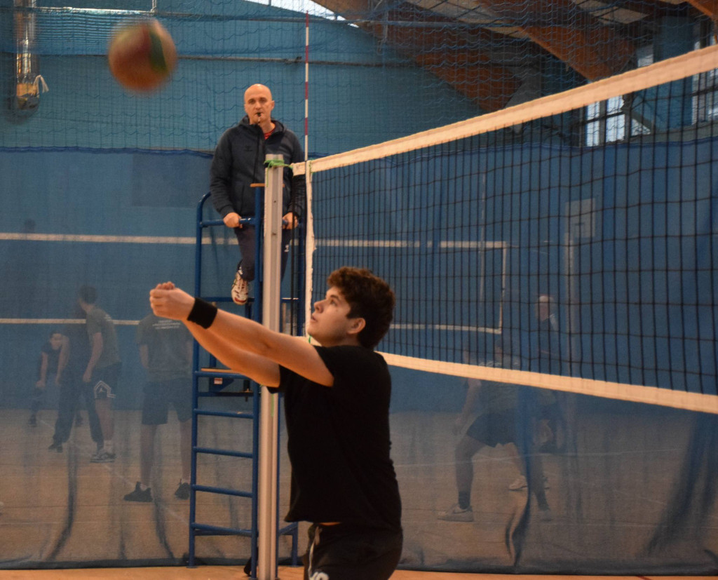 Mikołajkowy Turniej Piłki Siatkowej w ZSP