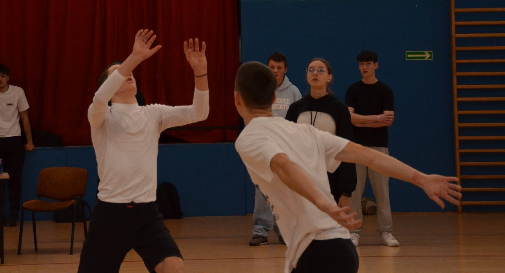 Mikołajkowy Turniej Piłki Siatkowej w ZSP