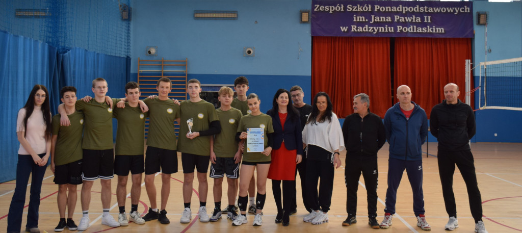 Mikołajkowy Turniej Piłki Siatkowej w ZSP