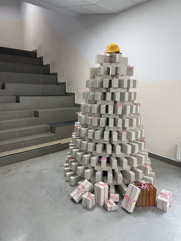 Nietypowa choinka w ZSP