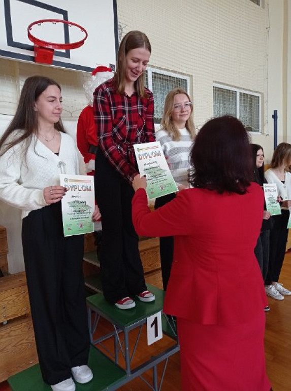 Turniej tenisa stołowego w Woli Osowińskiej