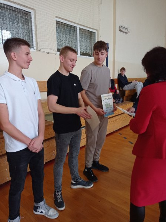 Turniej tenisa stołowego w Woli Osowińskiej