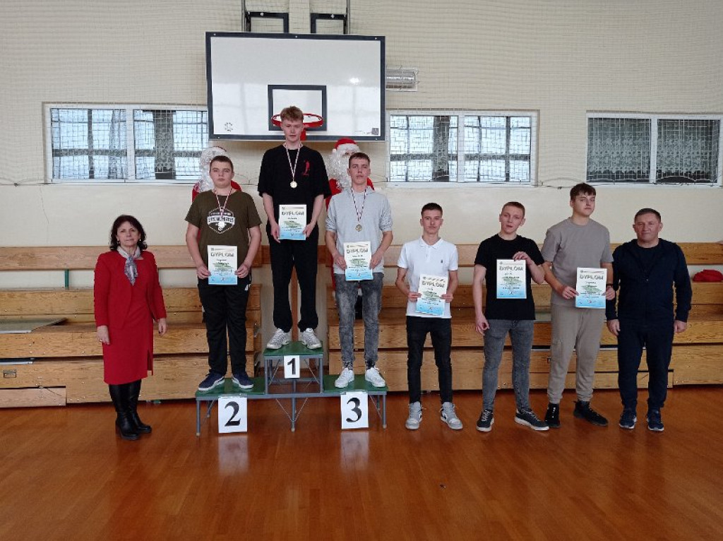 Turniej tenisa stołowego w Woli Osowińskiej