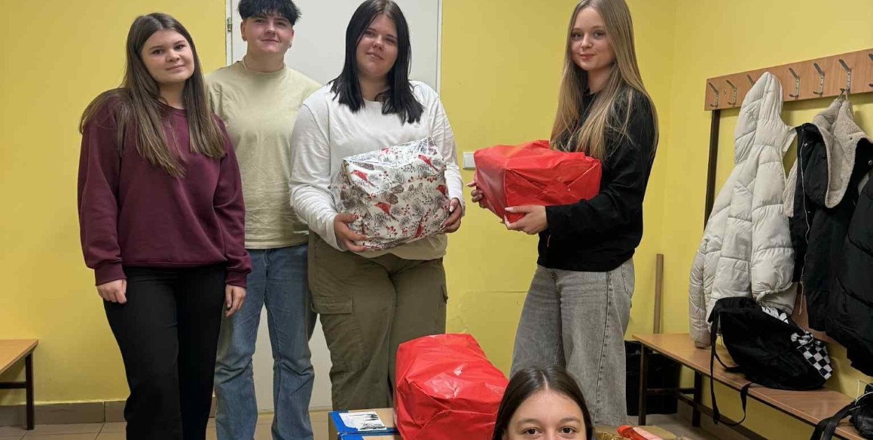 Akcja >>Święty Mikołaj dla seniora<<