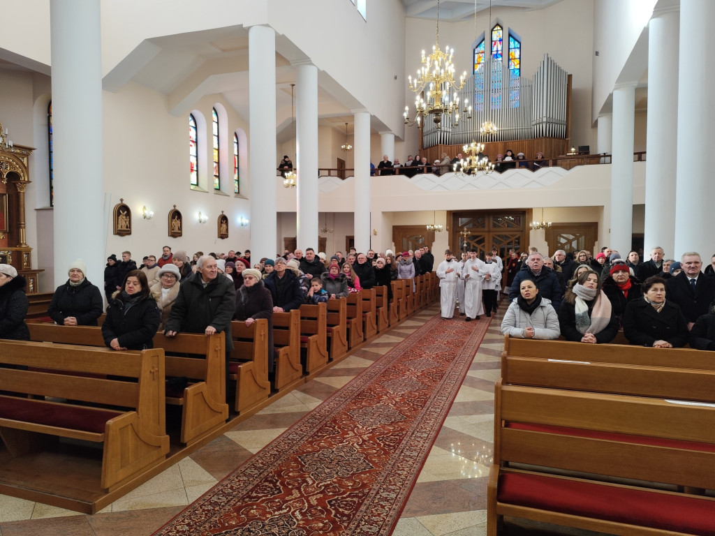 Uroczystość przed odpustem w kościele BMP