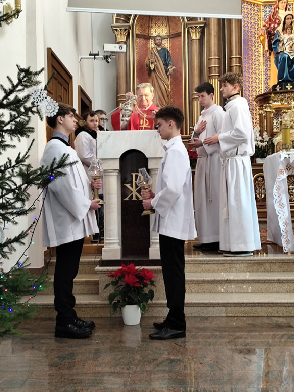 Uroczystość przed odpustem w kościele BMP