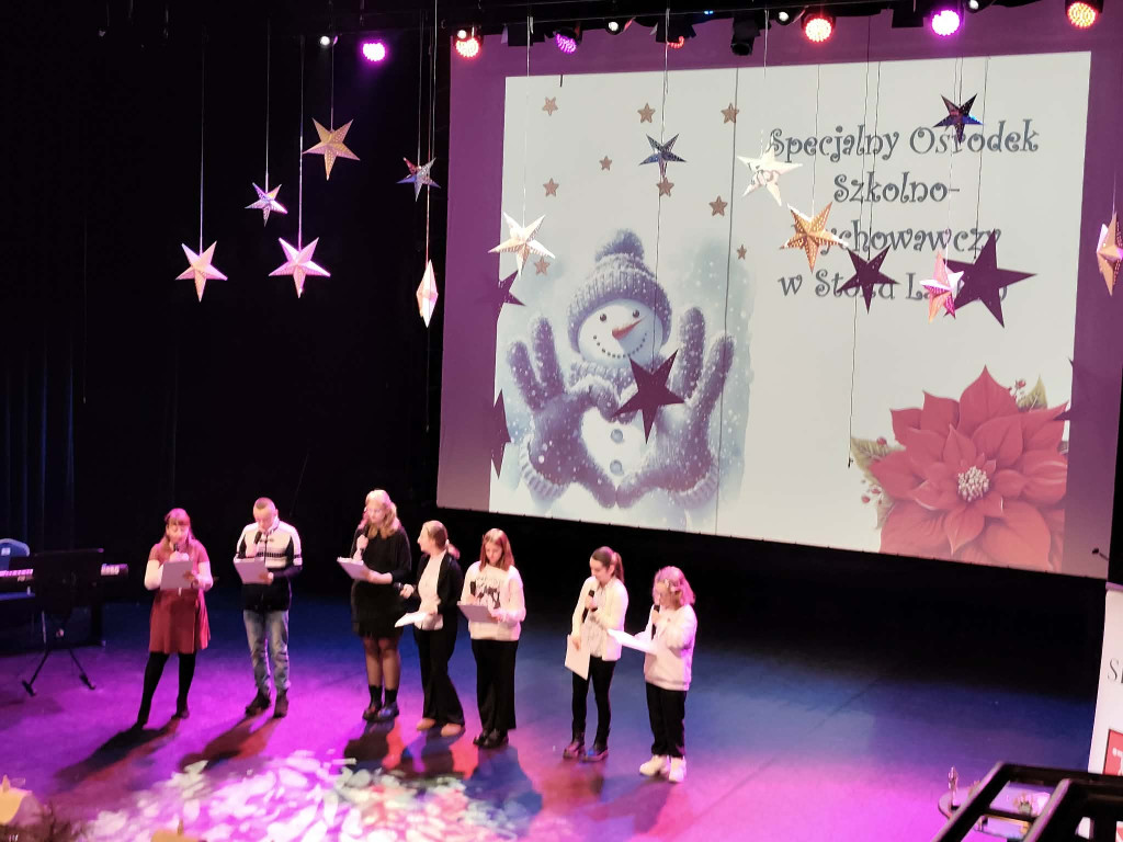 Uczniowie SOSW na koncercie kolęd w Siedlcach