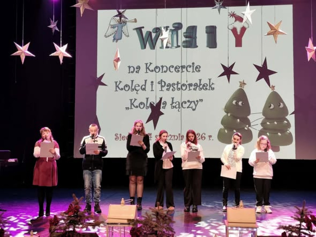 Uczniowie SOSW na koncercie kolęd w Siedlcach
