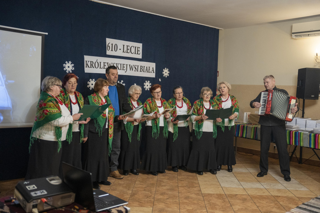 Promocja książki >>Biała w starej fotografii<<