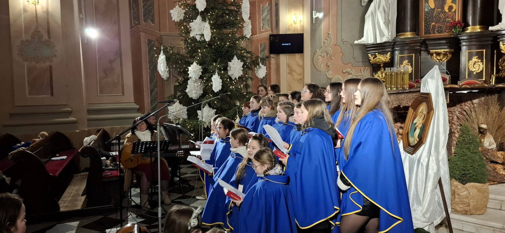 Radzyńska schola na koncercie w Łukowie