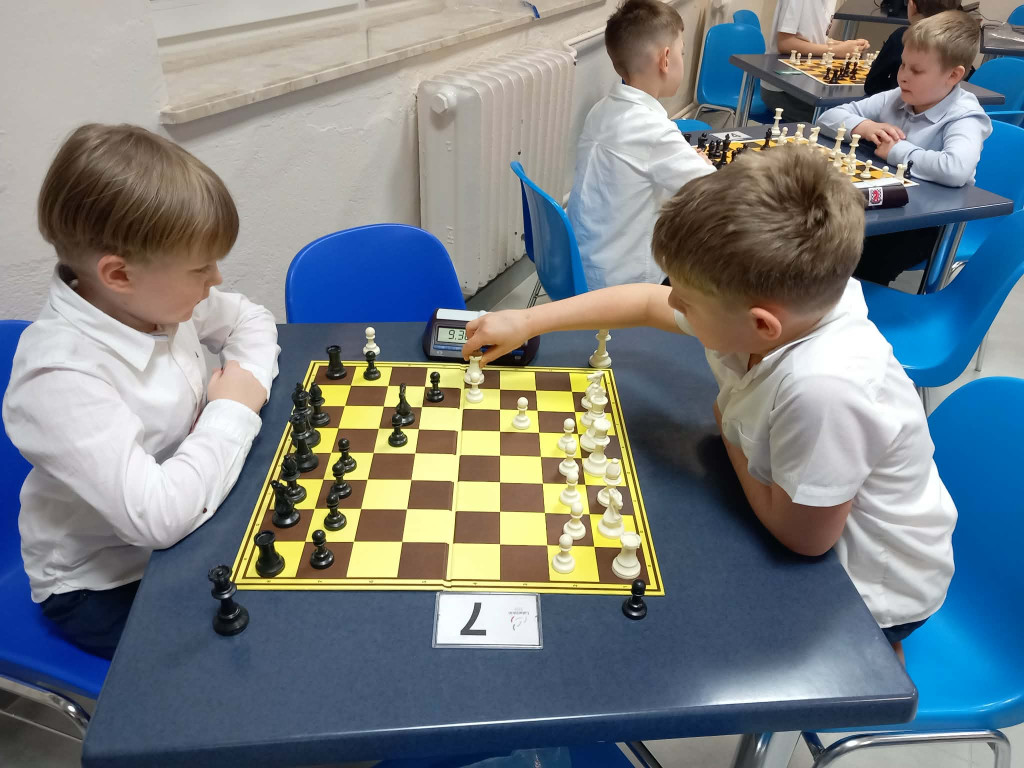 Turniej szachowy dla uczniów >>Jedynki<<