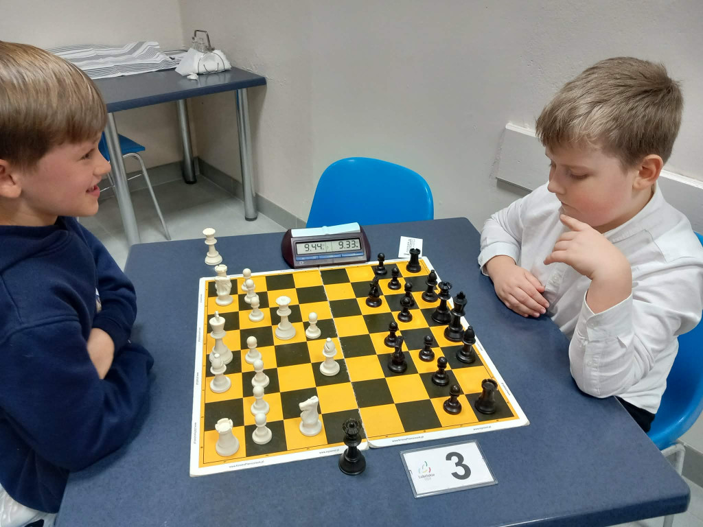 Turniej szachowy dla uczniów >>Jedynki<<