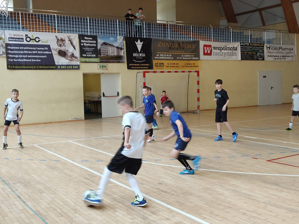Radzyńscy ministranci na turnieju piłkarskim