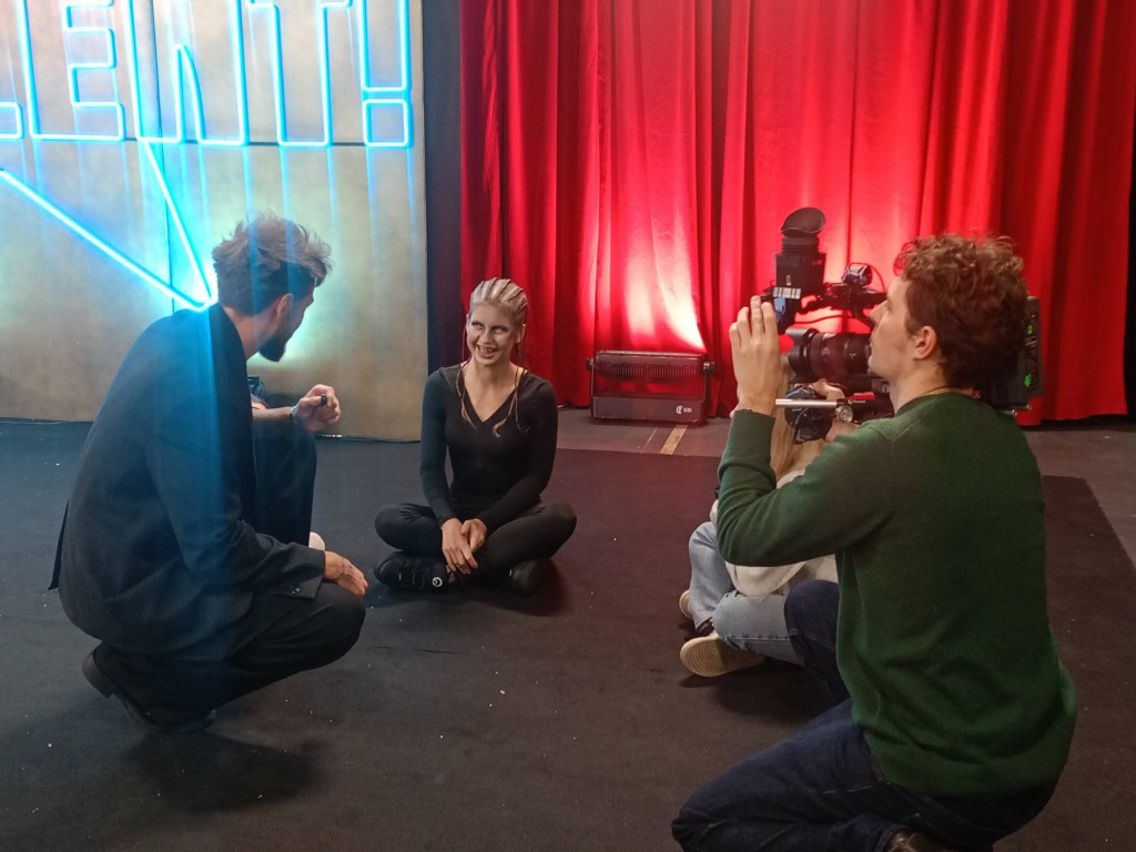 Karolina Łobacz w programie >>Mam talent<<