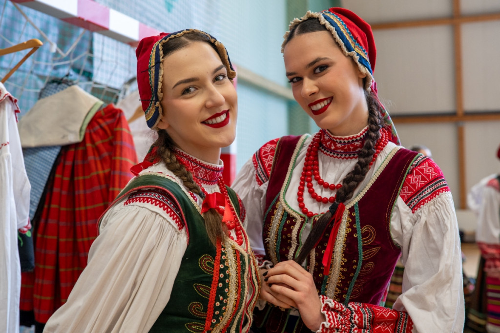 Zespół Pieśni i Tańca \