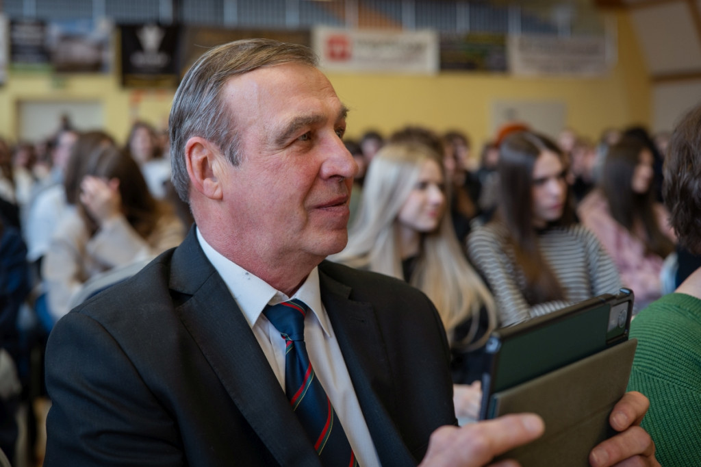 Zespół Pieśni i Tańca \