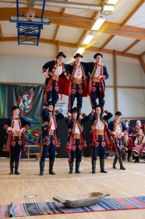 Zespół Pieśni i Tańca \