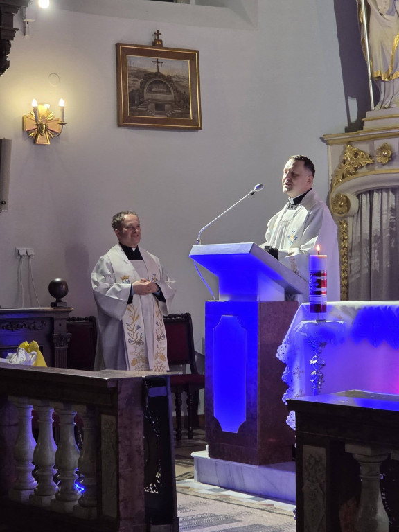 Wieczór Chwały w parafii Trójcy Św.