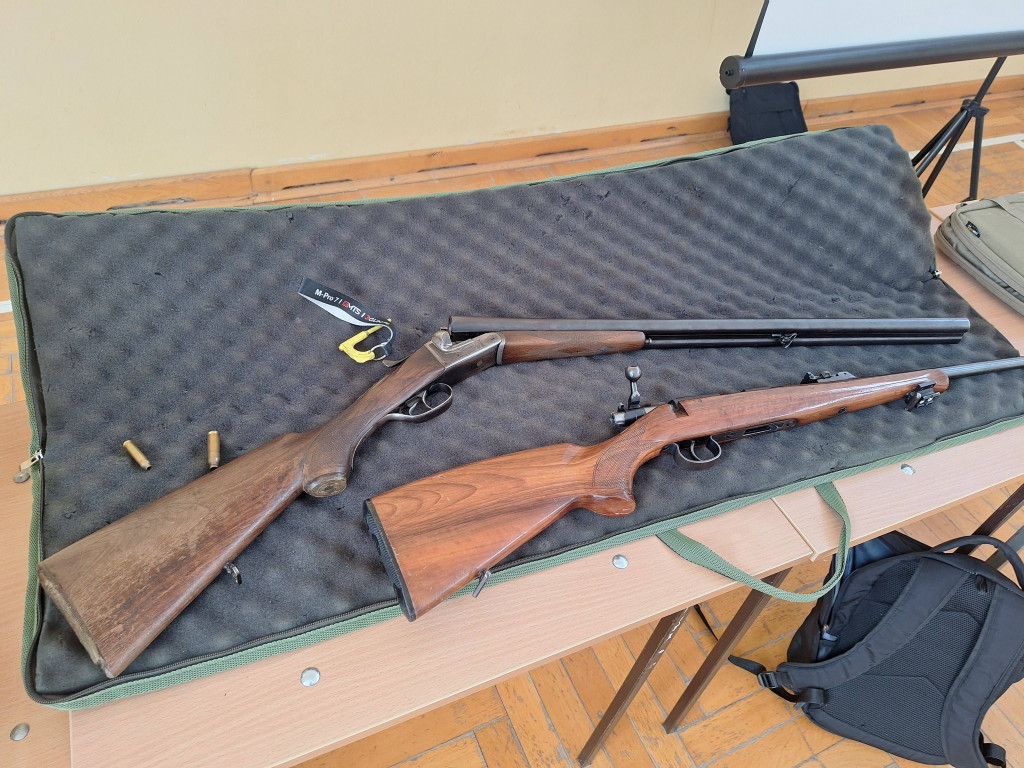 Szkolenie na temat broni w I LO